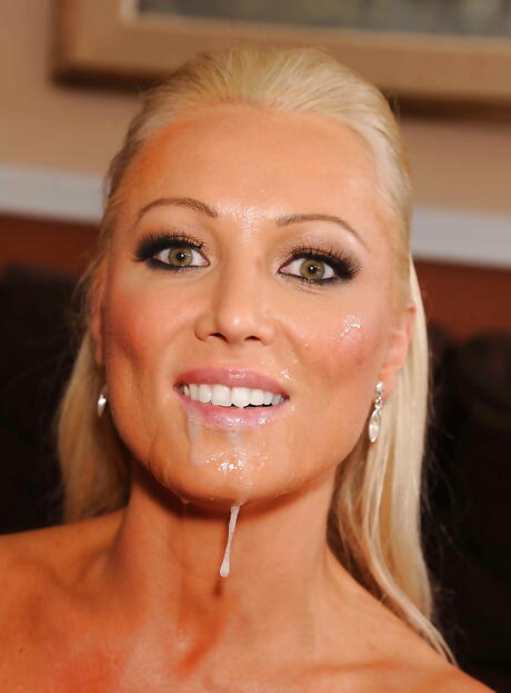 Enticing slovak milf Diana Doll drilled by big rod after good blowjob 